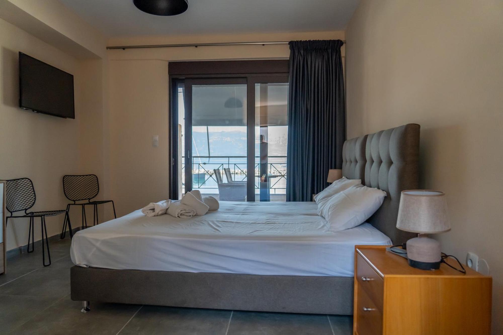 Prego Living Apartments Vathi  Eksteriør bilde